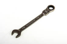 Ключ комбинированный трещот шарнир 18 мм (ДТ)
